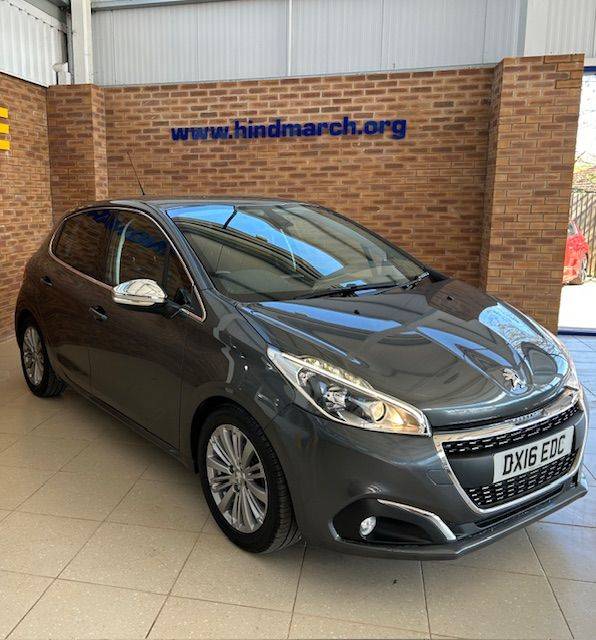 Peugeot 208 1.6 BlueHDi 100 Allure 5dr [non Start Stop] Hatchback Diesel Grey