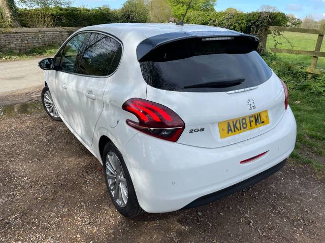2018 Peugeot 208 1.6 BlueHDi Allure 5dr [Start Stop]