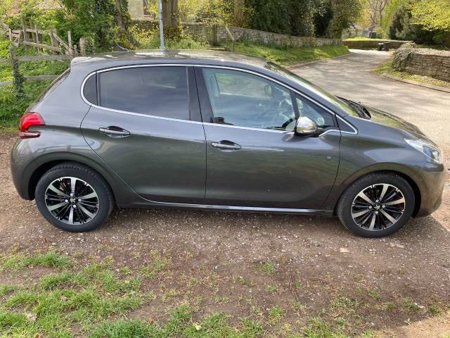 2019 Peugeot 208 1.2 PureTech 82 Tech Edition 5dr [Start Stop]