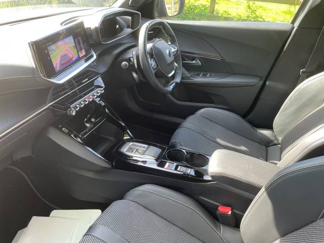 2023 Peugeot 2008 1.2 PureTech 130 GT 5dr EAT8