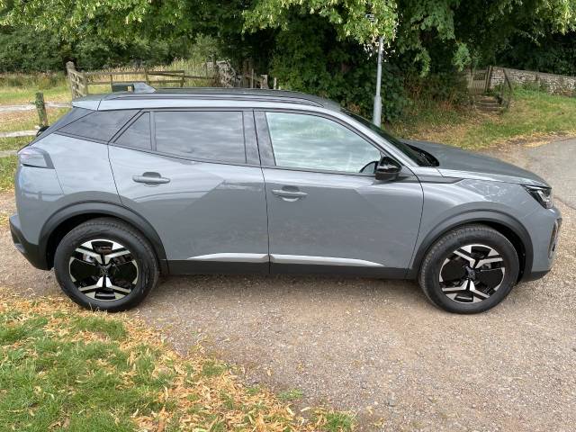 2023 Peugeot 2008 1.2 PureTech 130 Allure 5dr