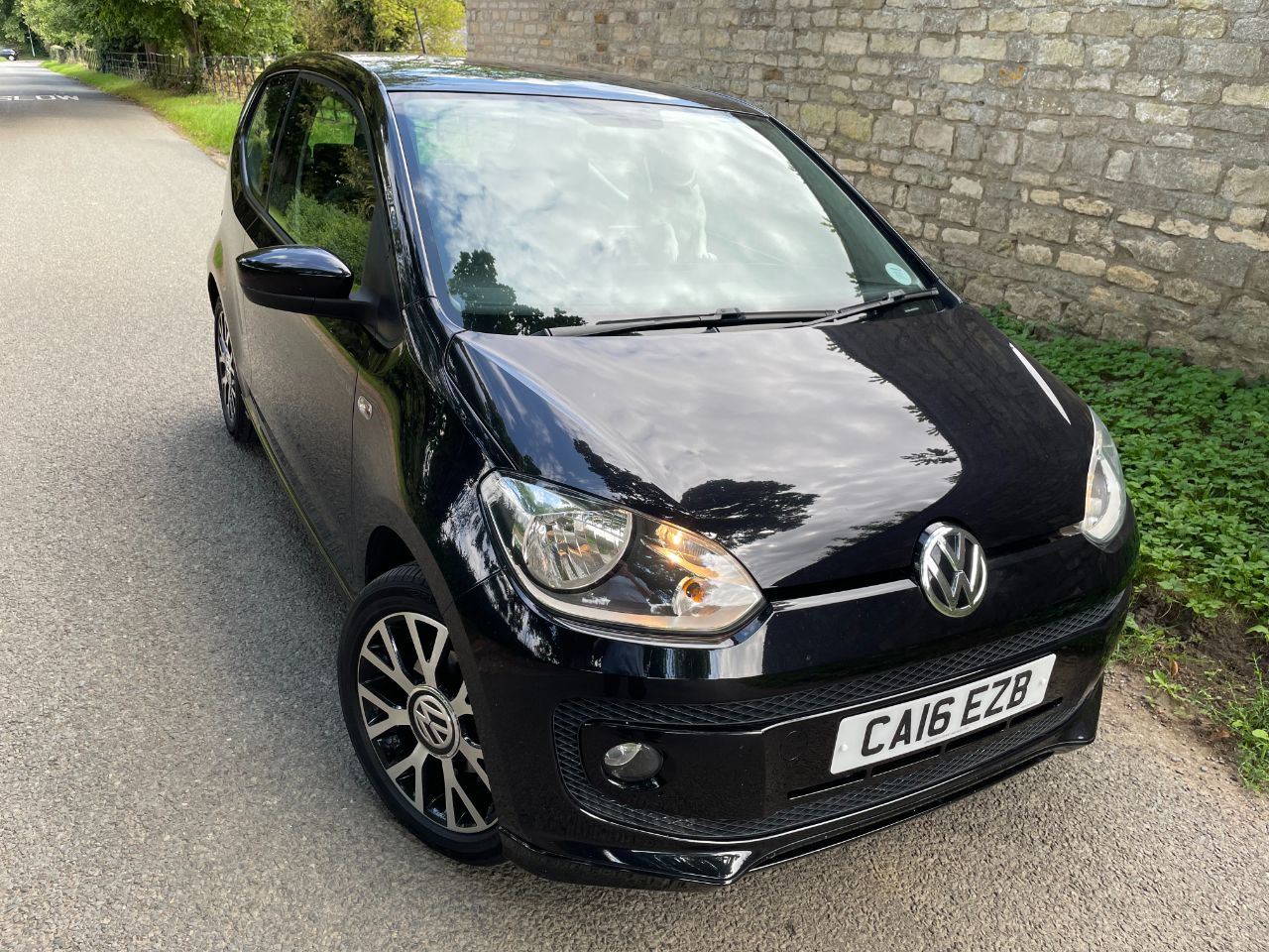 2016 Volkswagen Up