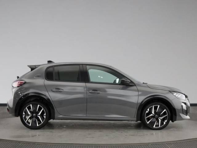 2024 Peugeot 208 1.2 Hybrid 136 GT 5dr e-DSC6