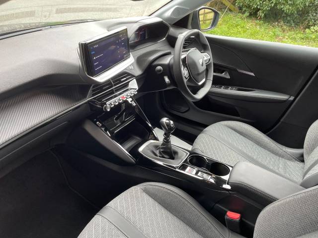 2024 Peugeot 208 1.2 PureTech 100 Allure 5dr