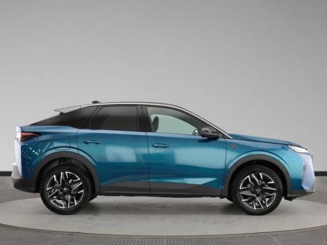 2025 Peugeot 3008 1.2 Hybrid 136 GT 5dr e-DSC6