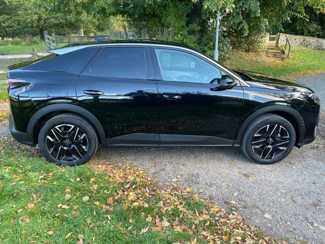 2025 Peugeot 3008 1.2 Hybrid 136 GT 5dr e-DSC6