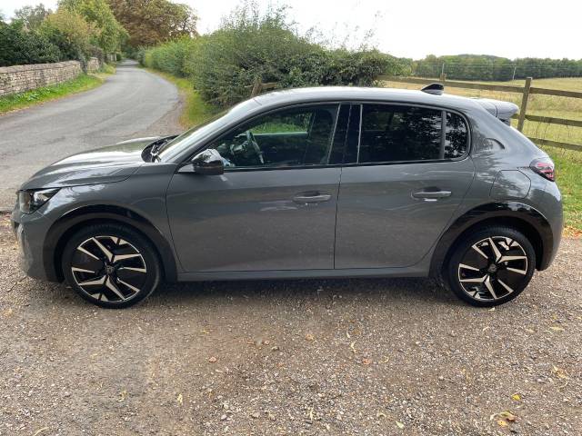 2024 Peugeot 208 1.2 Hybrid 136 GT 5dr e-DSC6