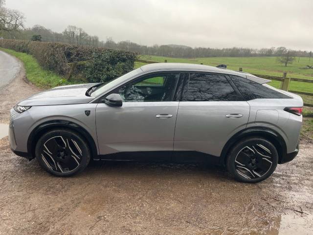 2024 Peugeot 3008 0.0 157kW GT 73kWh 5dr Auto