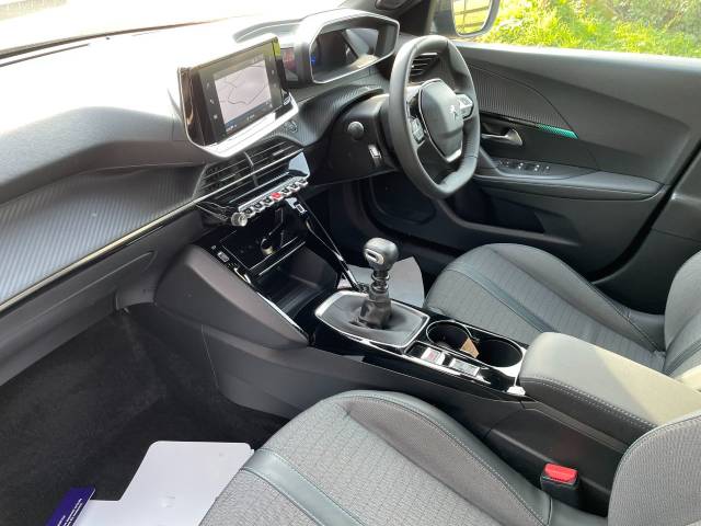 2023 Peugeot 2008 1.2 PureTech Allure Premium+ 5dr