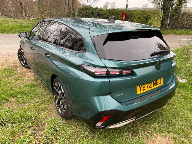 2022 Peugeot 308 1.2 PureTech Allure Premium 5dr EAT8