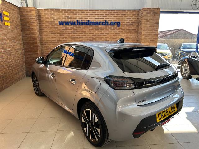 2025 Peugeot 208 1.2 PureTech 100 Allure 5dr