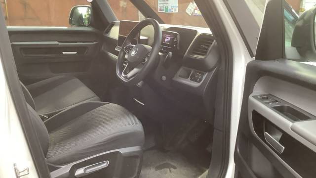 2024 Volkswagen Id. Buzz 0.0 210kW Commerce 79kWh Auto