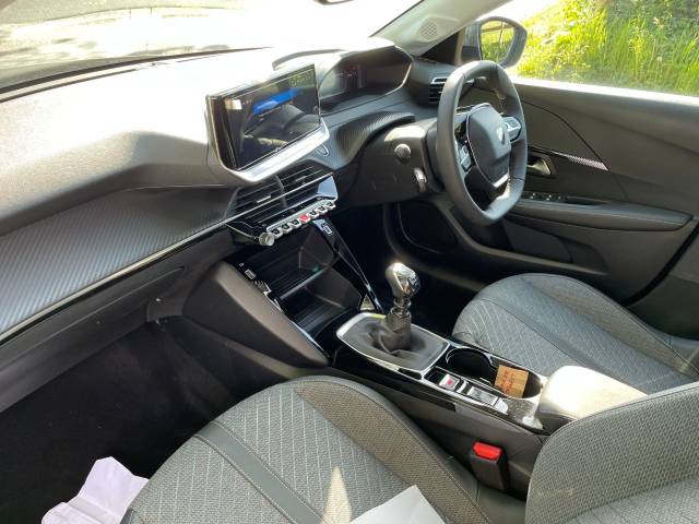 2026 Peugeot 208 1.2 PureTech 100 Allure 5dr