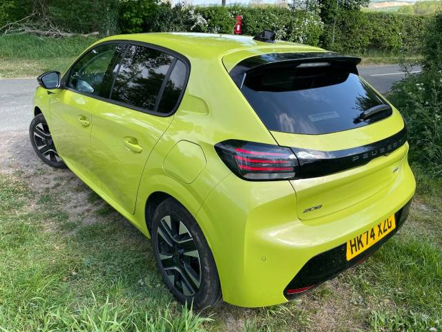 2024 Peugeot 208 1.2 PureTech 100 Allure 5dr