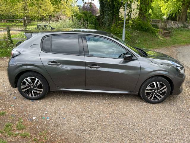 2023 Peugeot 208 1.2 PureTech 100 Allure Premium + 5dr EAT8