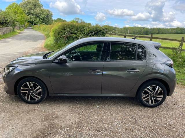 2023 Peugeot 208 1.2 PureTech 100 Allure Premium + 5dr EAT8