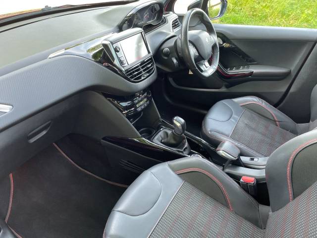 2017 Peugeot 2008 1.2 PureTech 110 GT Line 5dr