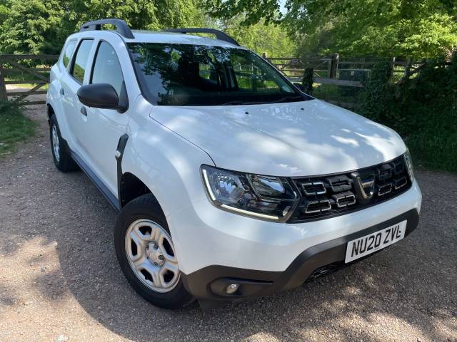 Dacia Duster 1.0 TCe 100 Essential 5dr Crossover Petrol White