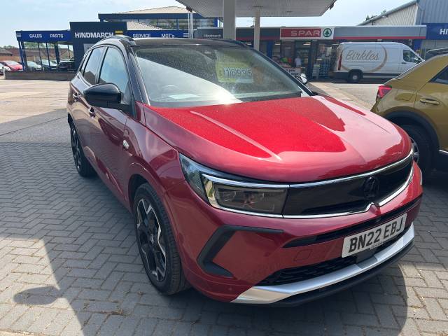 Vauxhall Grandland 1.2 Turbo Ultimate 5dr Auto Hatchback Petrol Red