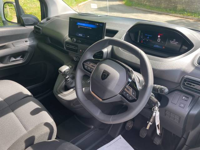 2026 Peugeot Partner 1.5 BlueHDi 100 Professional Plus Van
