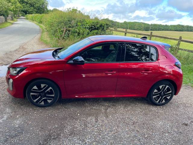 2024 Peugeot 208 1.2 Hybrid 100 Allure 5dr e-DSC6
