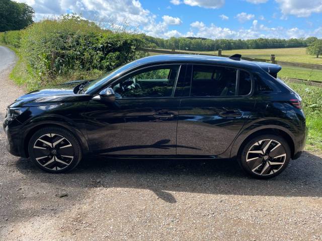 2025 Peugeot 208 1.2 Hybrid 136 GT 5dr e-DSC6