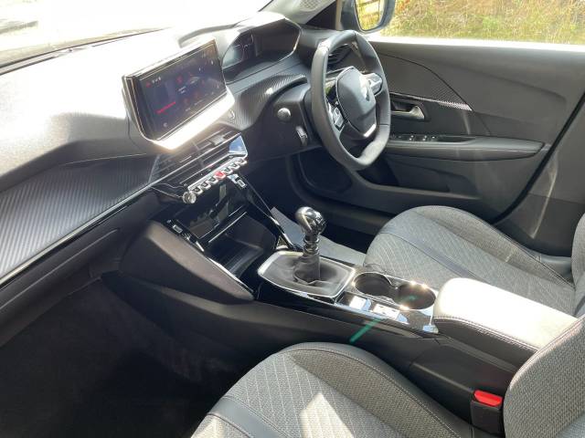 2024 Peugeot 208 1.2 PureTech 100 Allure 5dr