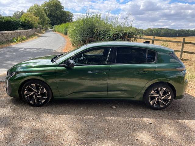 2023 Peugeot 308 1.2 PureTech Allure Premium 5dr EAT8