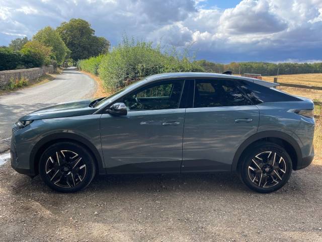 2025 Peugeot 3008 1.2 Hybrid 136 Allure 5dr e-DSC6