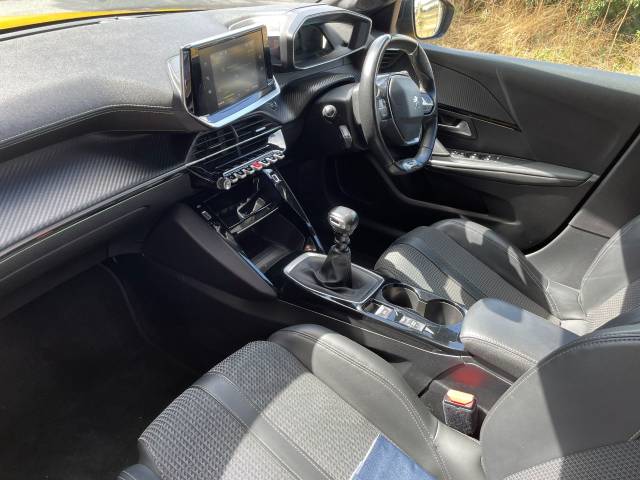 2020 Peugeot 208 1.2 PureTech 100 GT Line 5dr