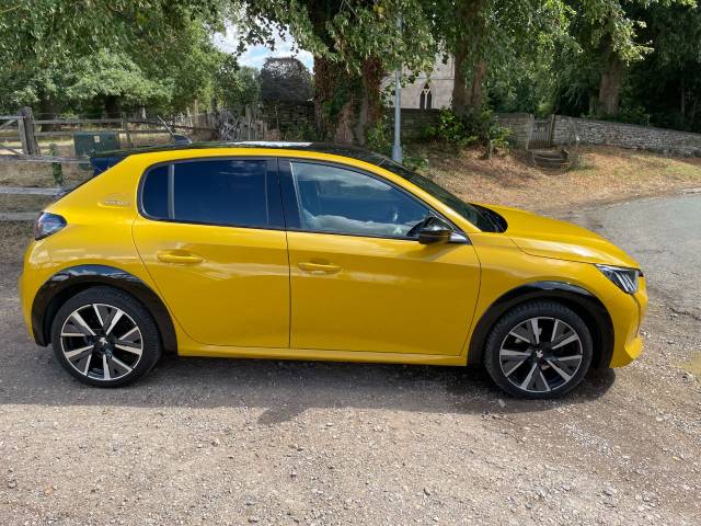 2020 Peugeot 208 1.2 PureTech 100 GT Line 5dr
