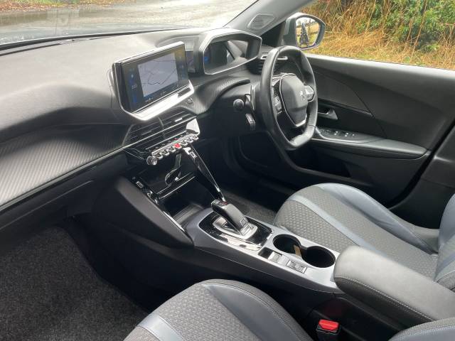 2020 Peugeot 2008 1.2 PureTech 130 Allure Premium 5dr EAT8