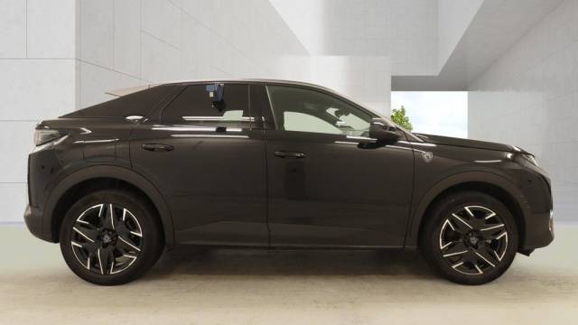 2025 Peugeot 3008 1.2 Hybrid 136 GT 5dr e-DSC6